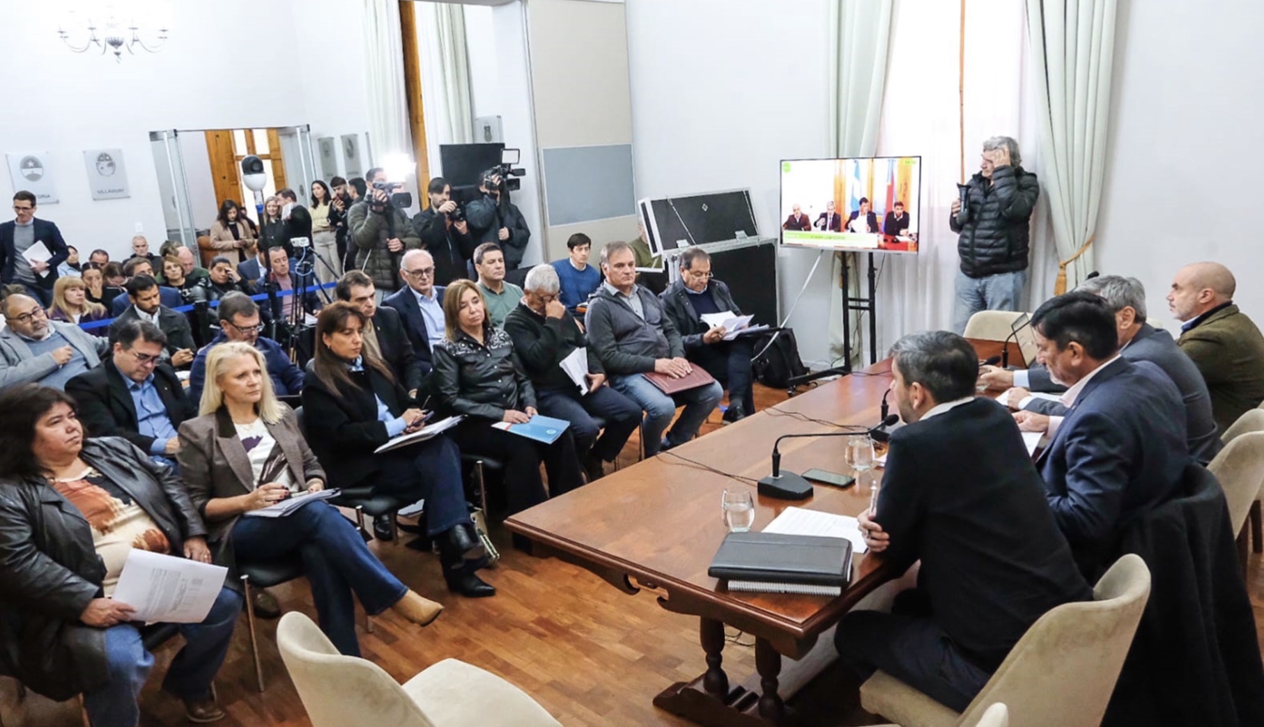 Boleas y Bagnat expusieron en el Senado sobre la reforma previsional