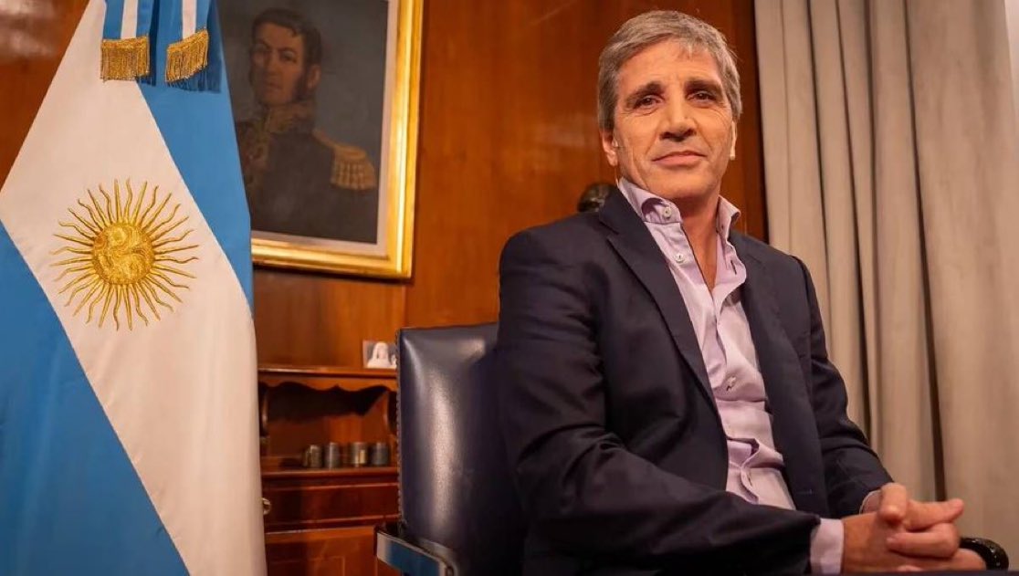 El Gobierno logró en mayo un superávit financiero de $662.123 millones