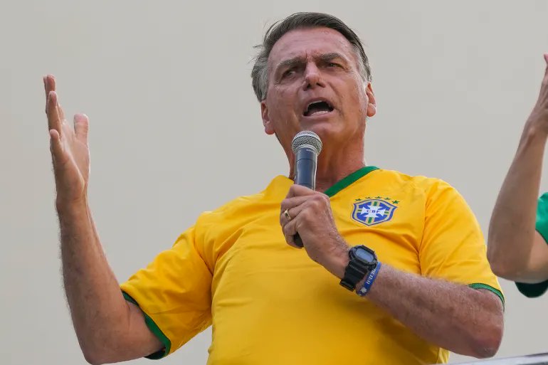 Bolsonaro con prisión domiciliaria por violar medidas judiciales