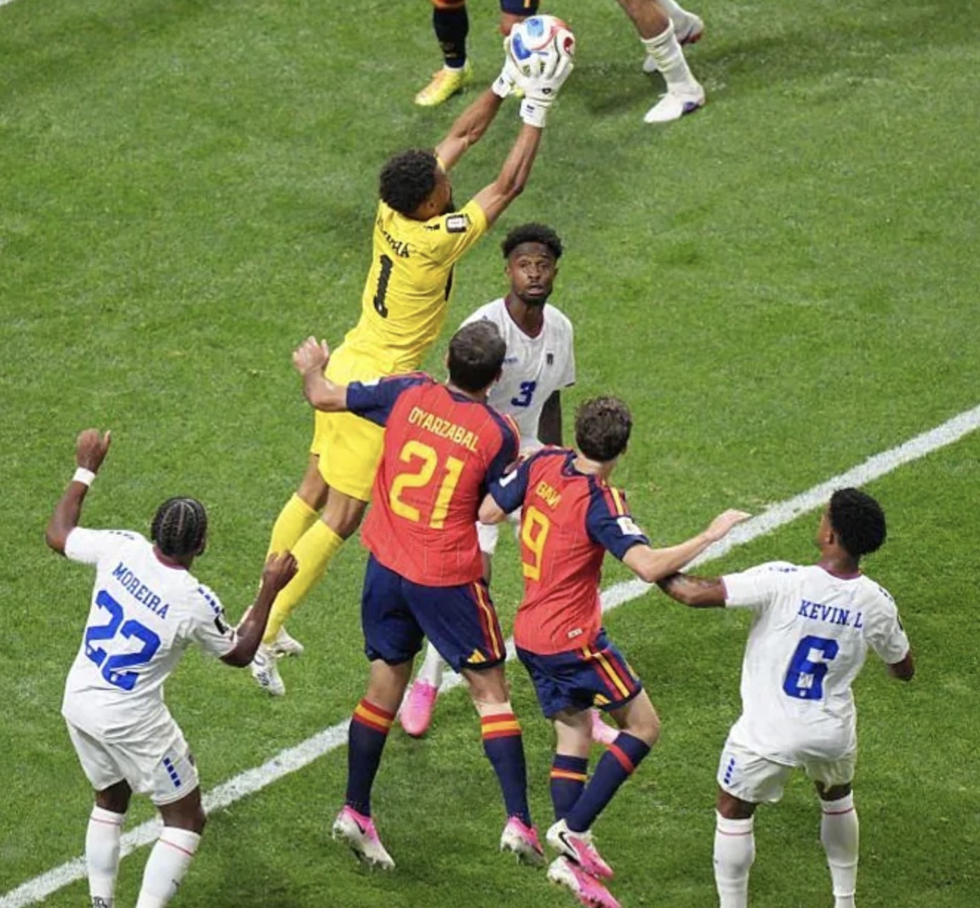 España no pudo con Cabo Verde y empató sin goles
