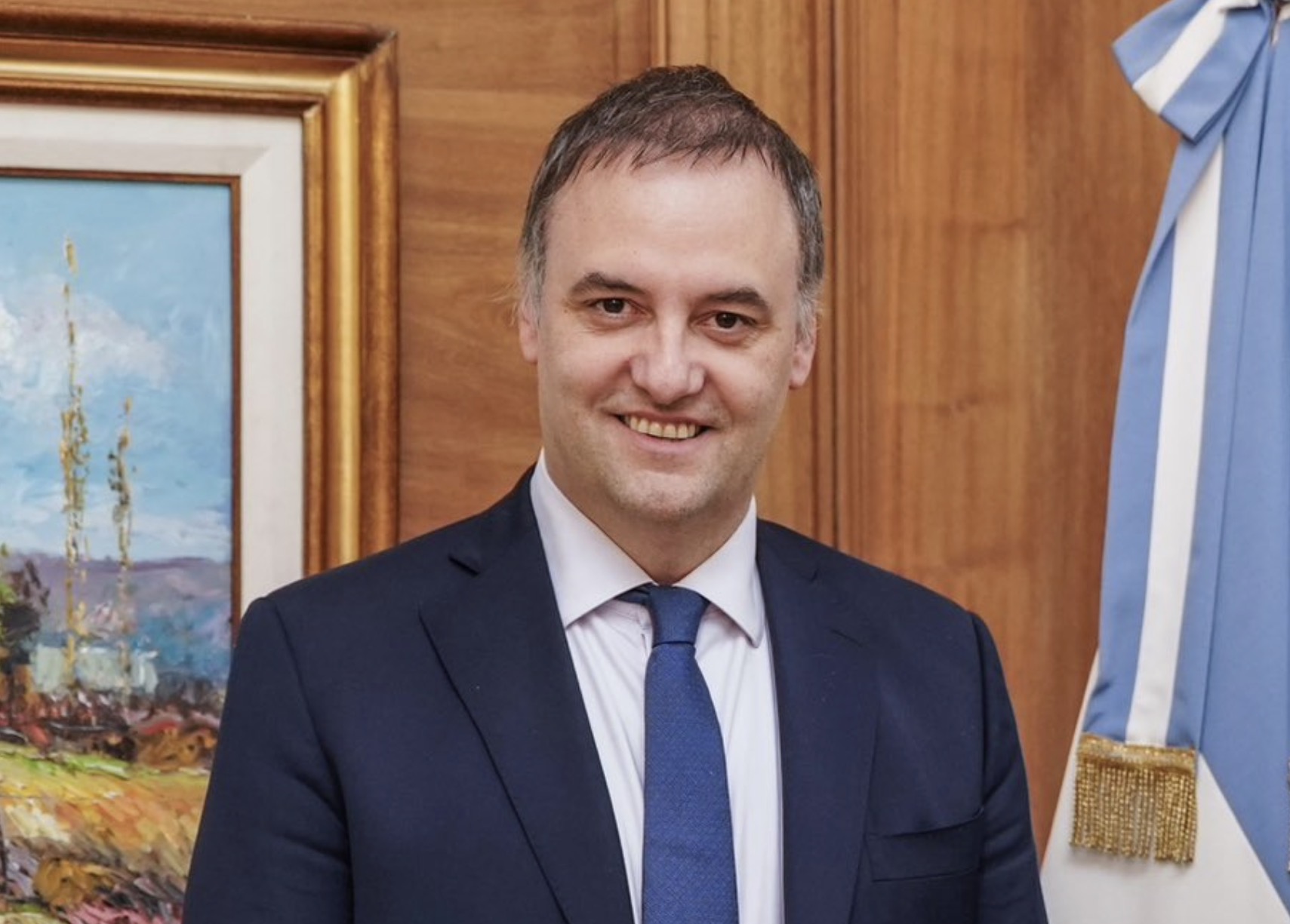 Renunció Manuel Adorni a la Jefatura de Gabinete