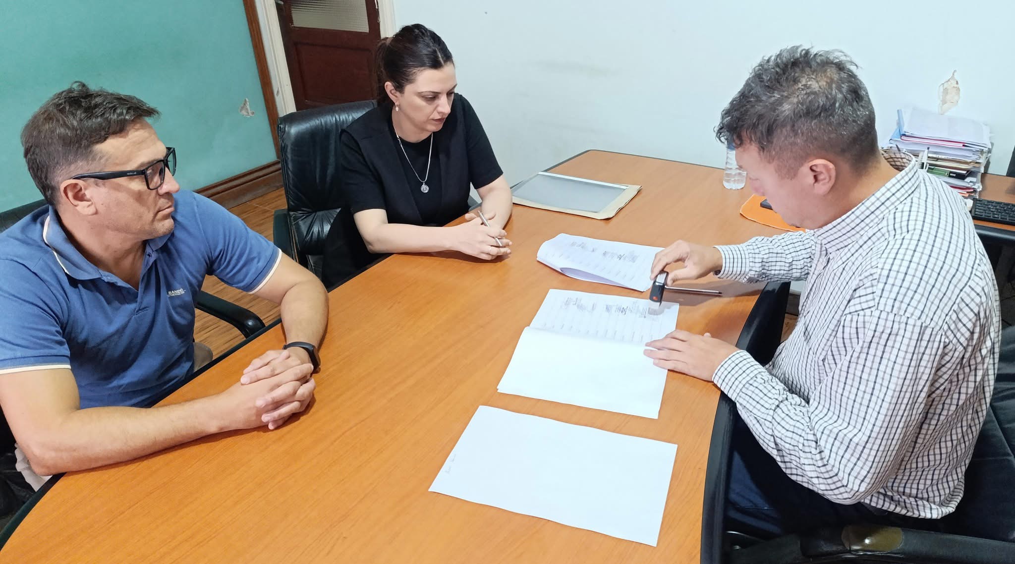 Villa Mantero reducirá la carga impositiva en la factura de luz a partir de 2026