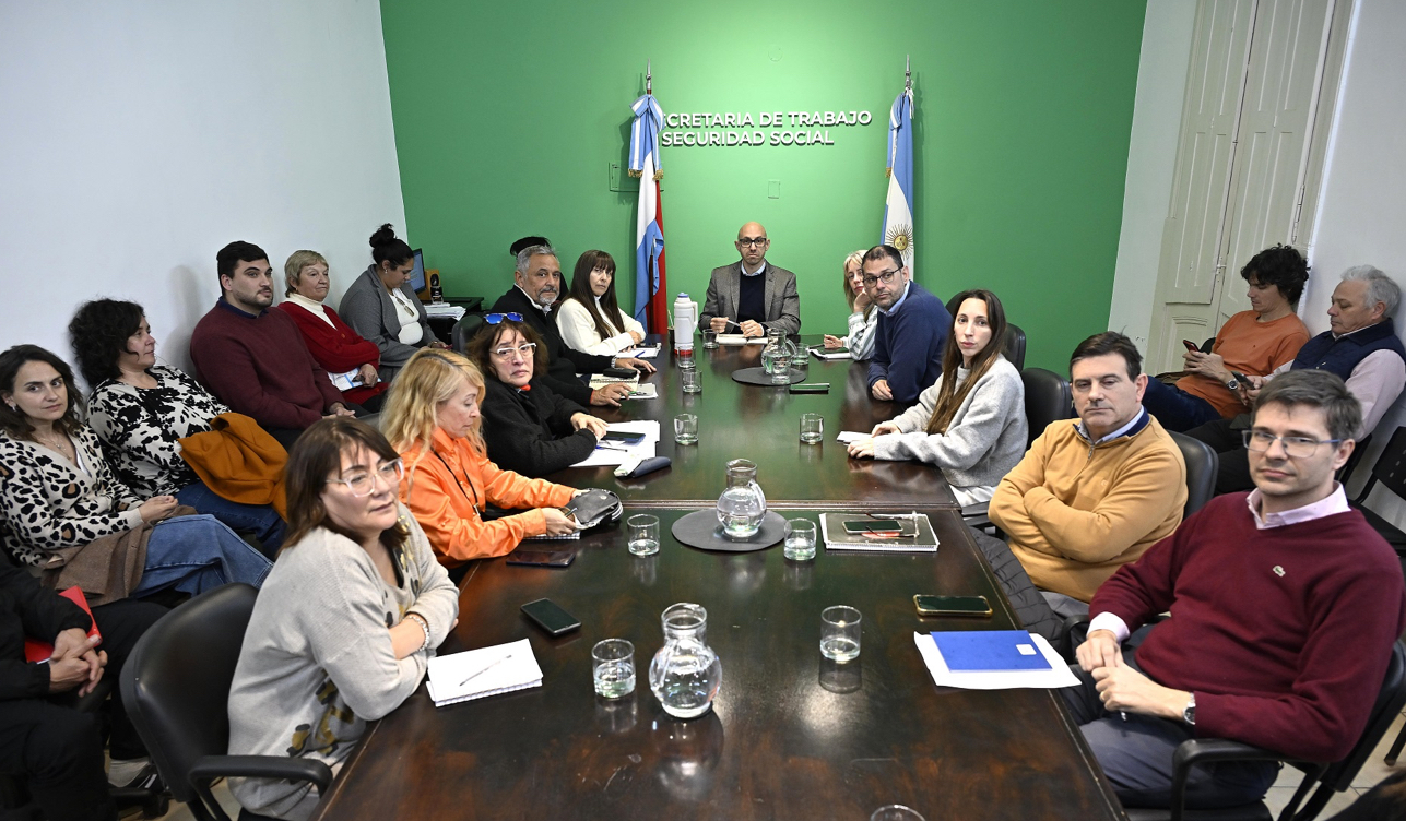 Hubo acuerdo en la paritaria estatal