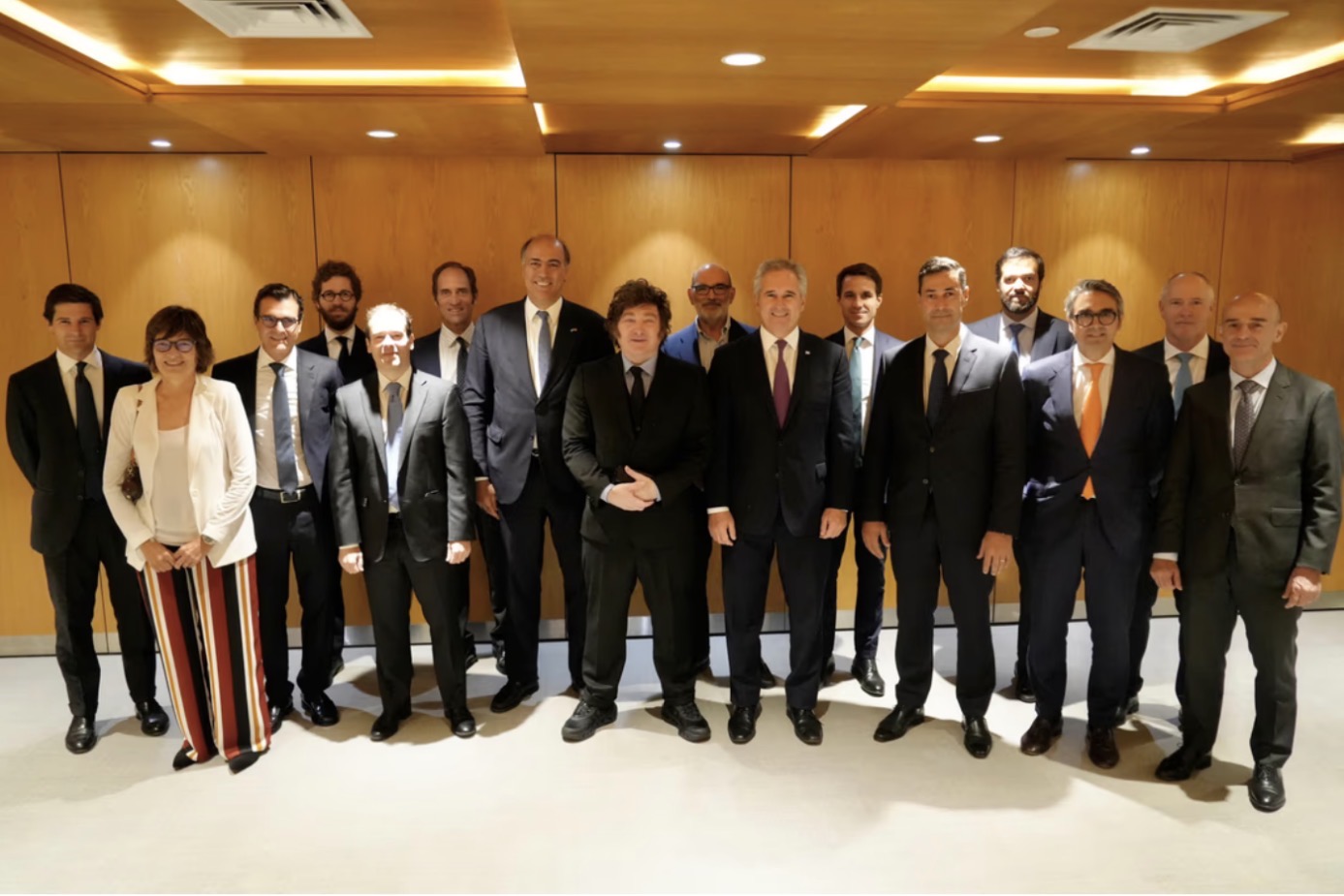 Milei se reunió en Madrid con empresarios e inversores