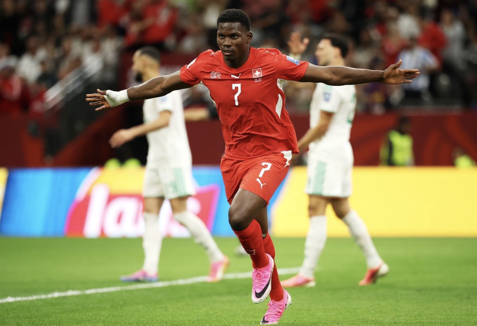 Suiza venció a Argelia 