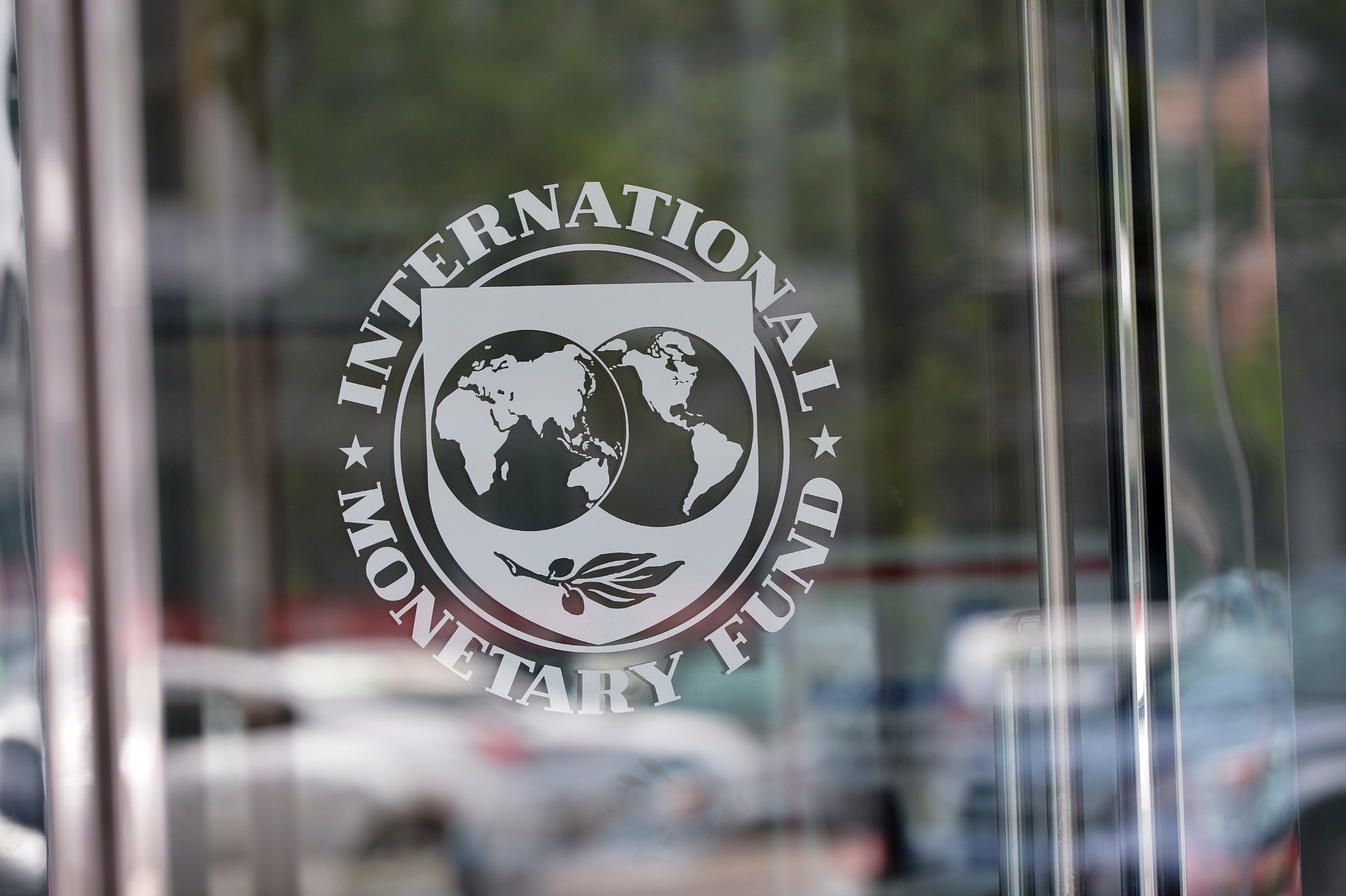 El FMI aprobó la segunda revisión del acuerdo con Argentina