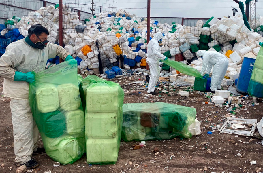 Clausuran definitivamente un acopio ilegal de envases vacíos de fitosanitarios