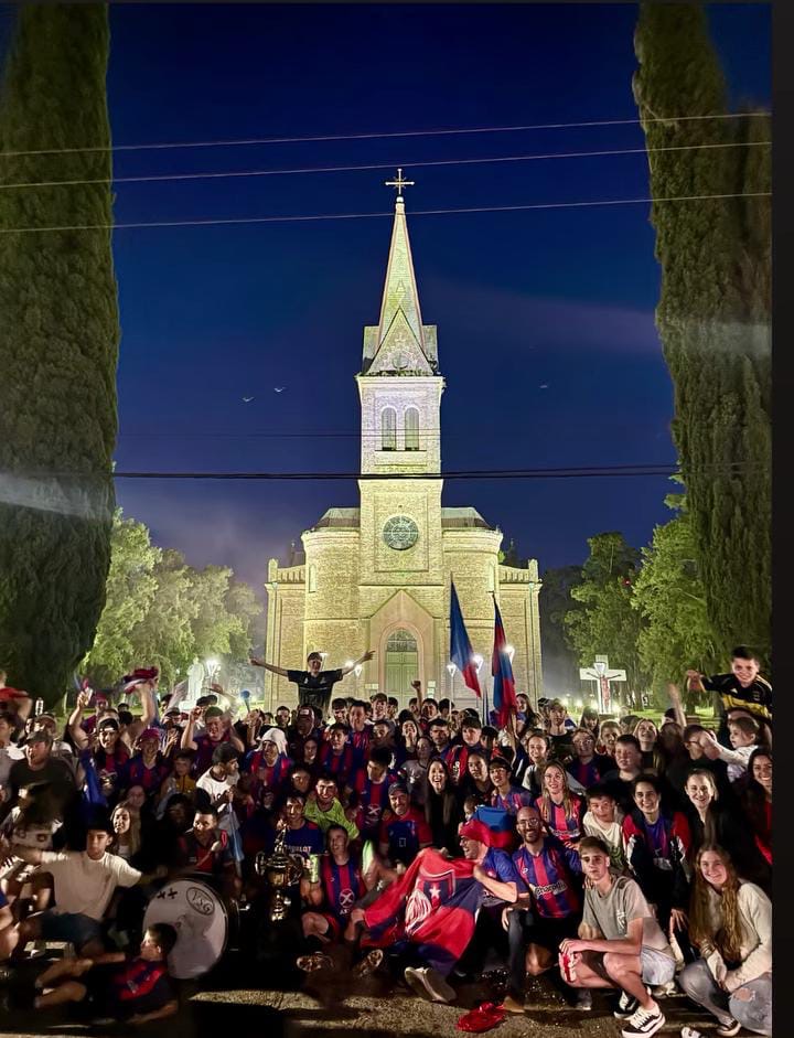 El Porvenir campeón: fiesta y emoción en las calles