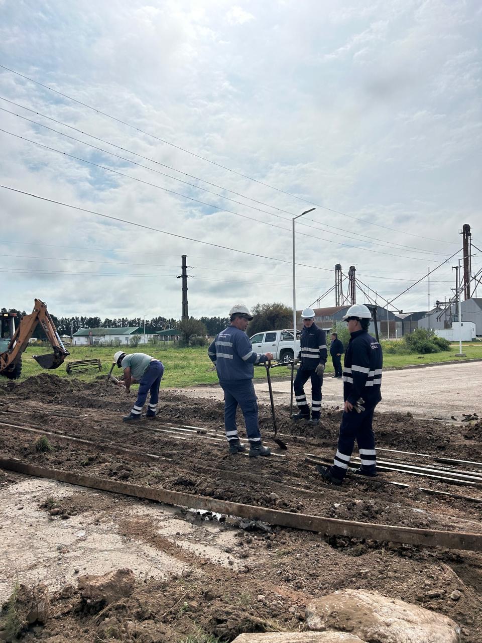 Cortaron el paso a nivel de Línea 23 y Neyra por obras