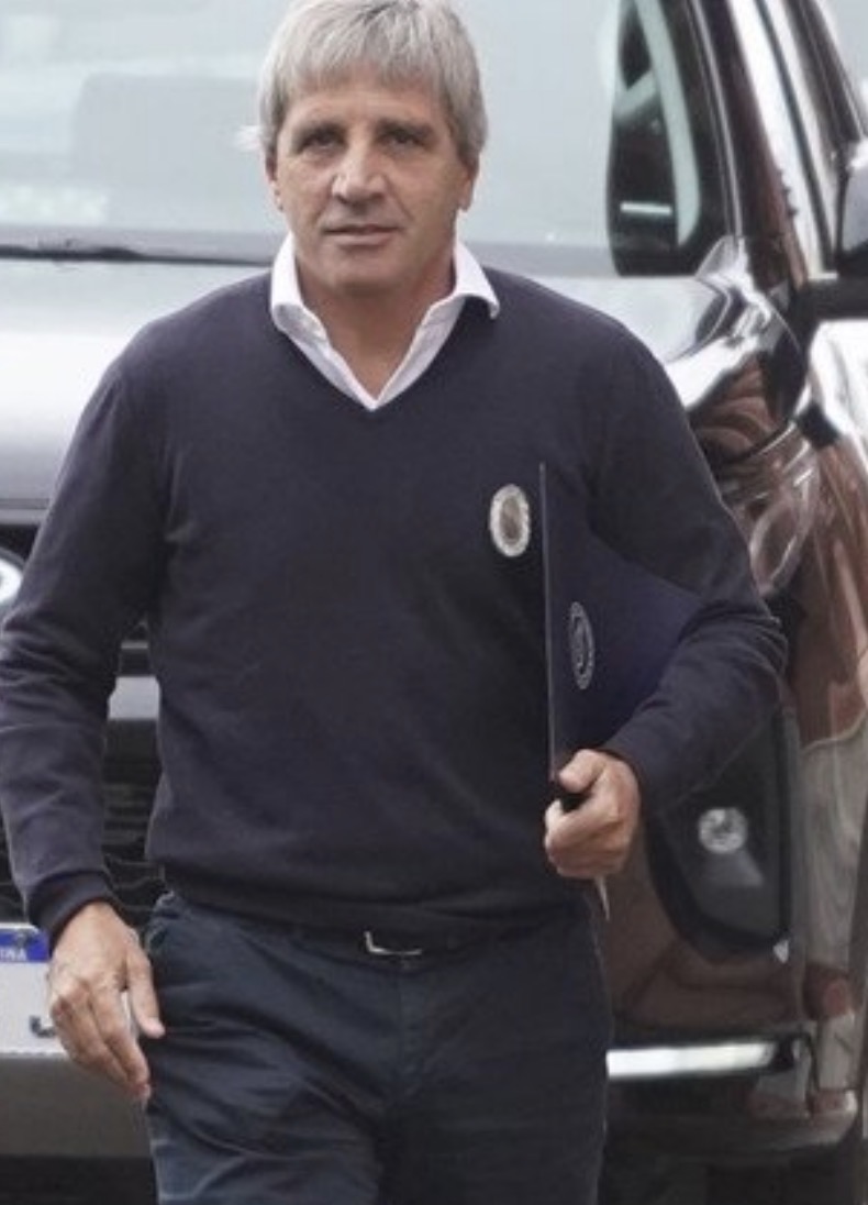 Caputo detalló su plan para pagar vencimientos de deuda 