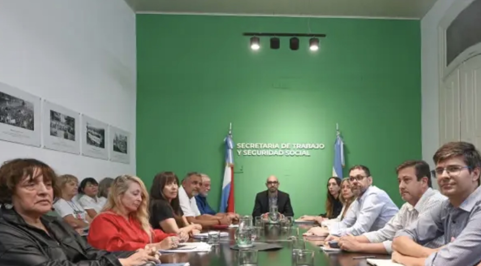 La provincia cerró la paritaria estatal y liquidará el aumento por Decreto