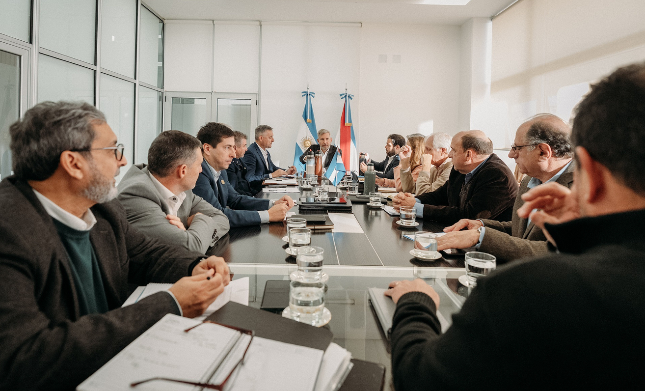 Frigerio encabezó una nueva reunión de gabinete