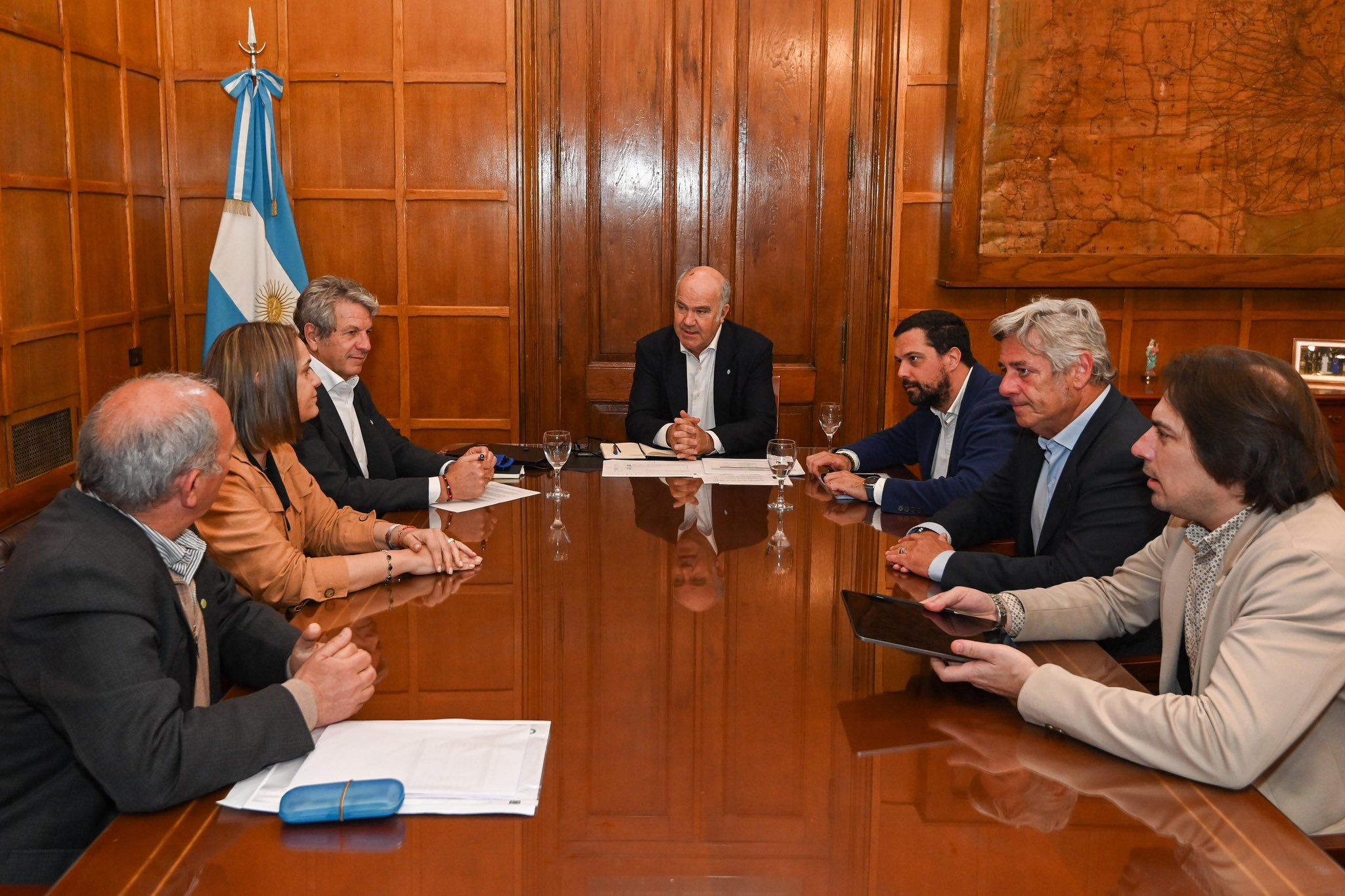 La Mesa de Enlace reclamó previsibilidad y fin de las retenciones