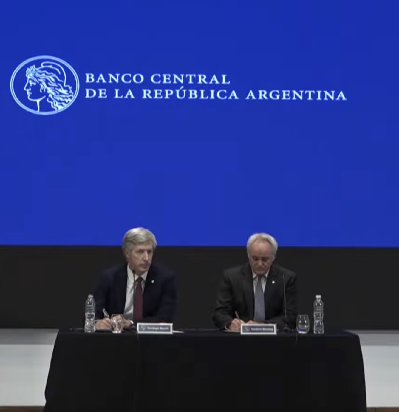 La demanda de dinero irá creciendo con la actividad económica