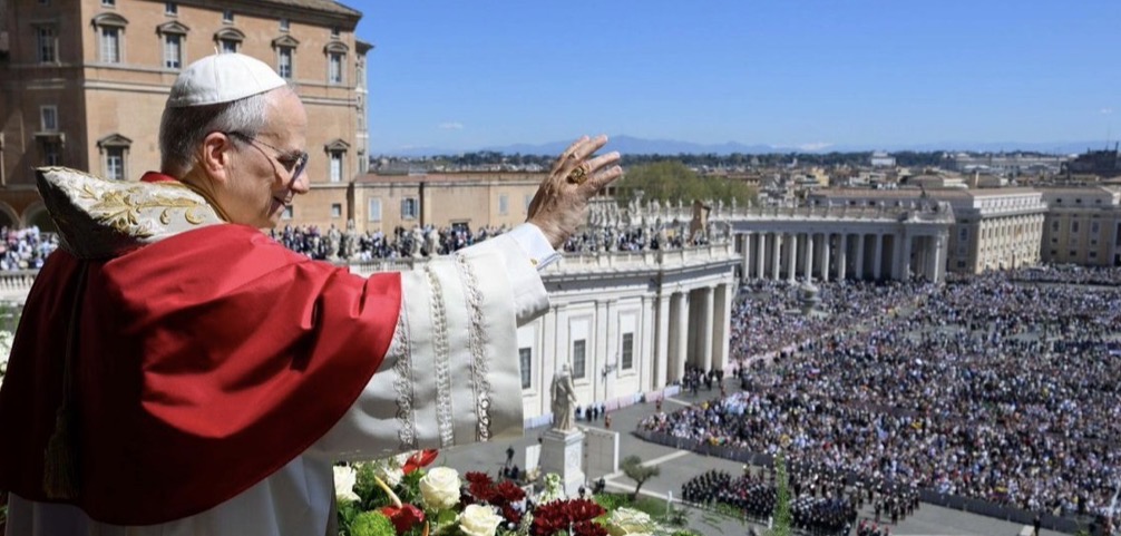 El Papa llamó a la paz frente a la guerra y la “idolatría del lucro”