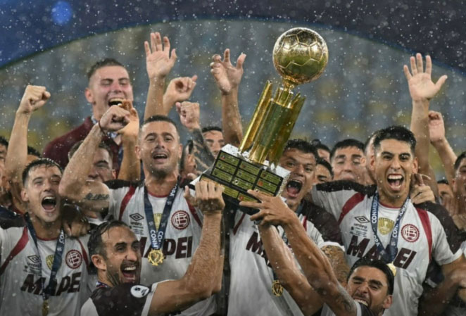 Lanús hizo historia y se quedó con la Recopa Sudamericana en el "Maracaná"