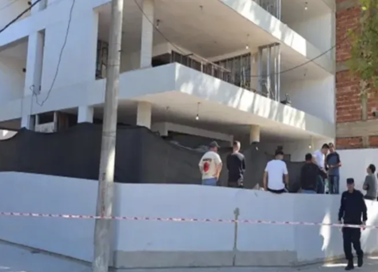 Conmoción en Colón por el hallazgo de un cuerpo oculto en una obra