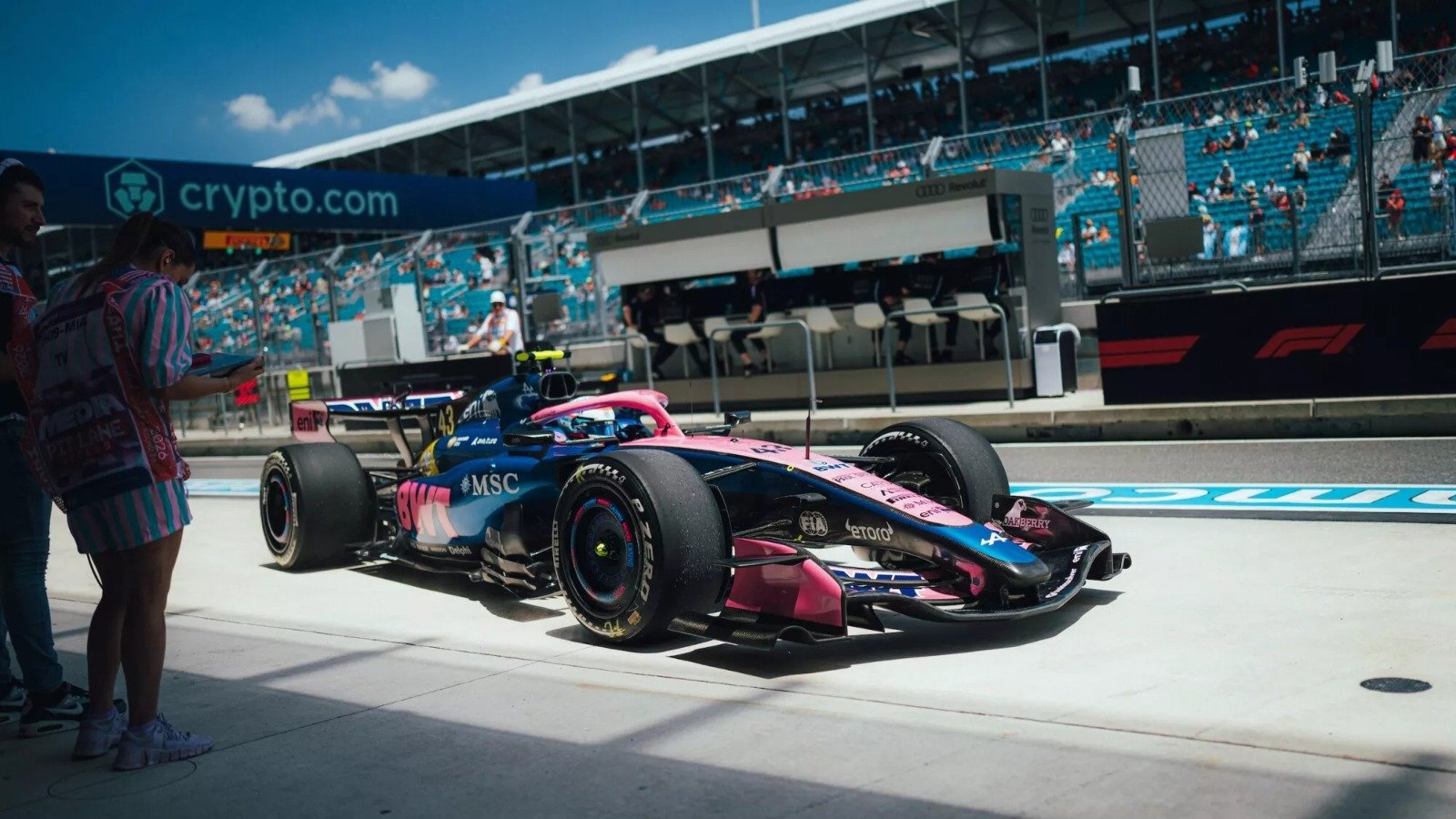 Toque con Verstappen y 10° puesto para Colapinto en la Sprint de Miami