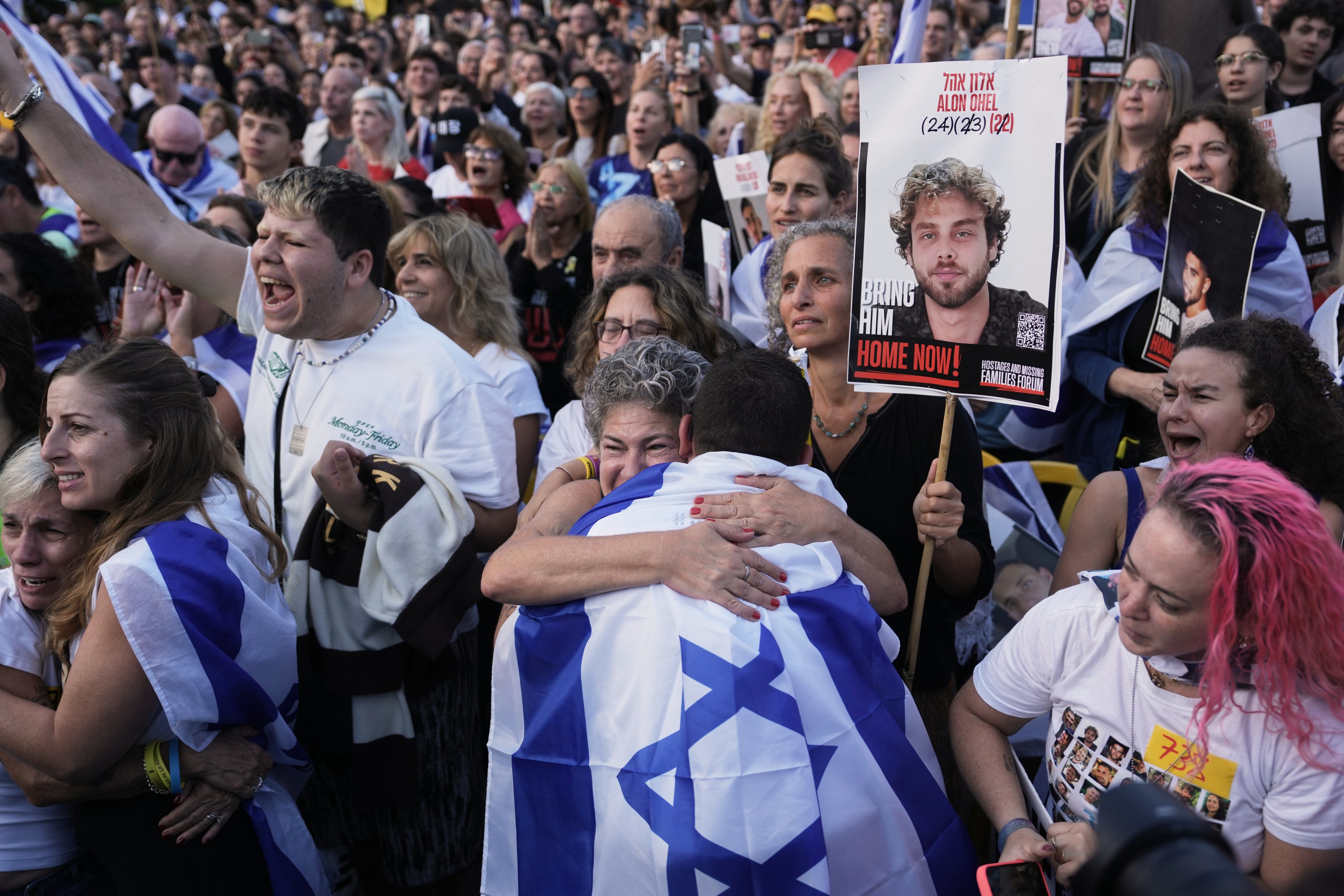 Israel celebra el regreso de los 20 rehenes liberados por Hamas