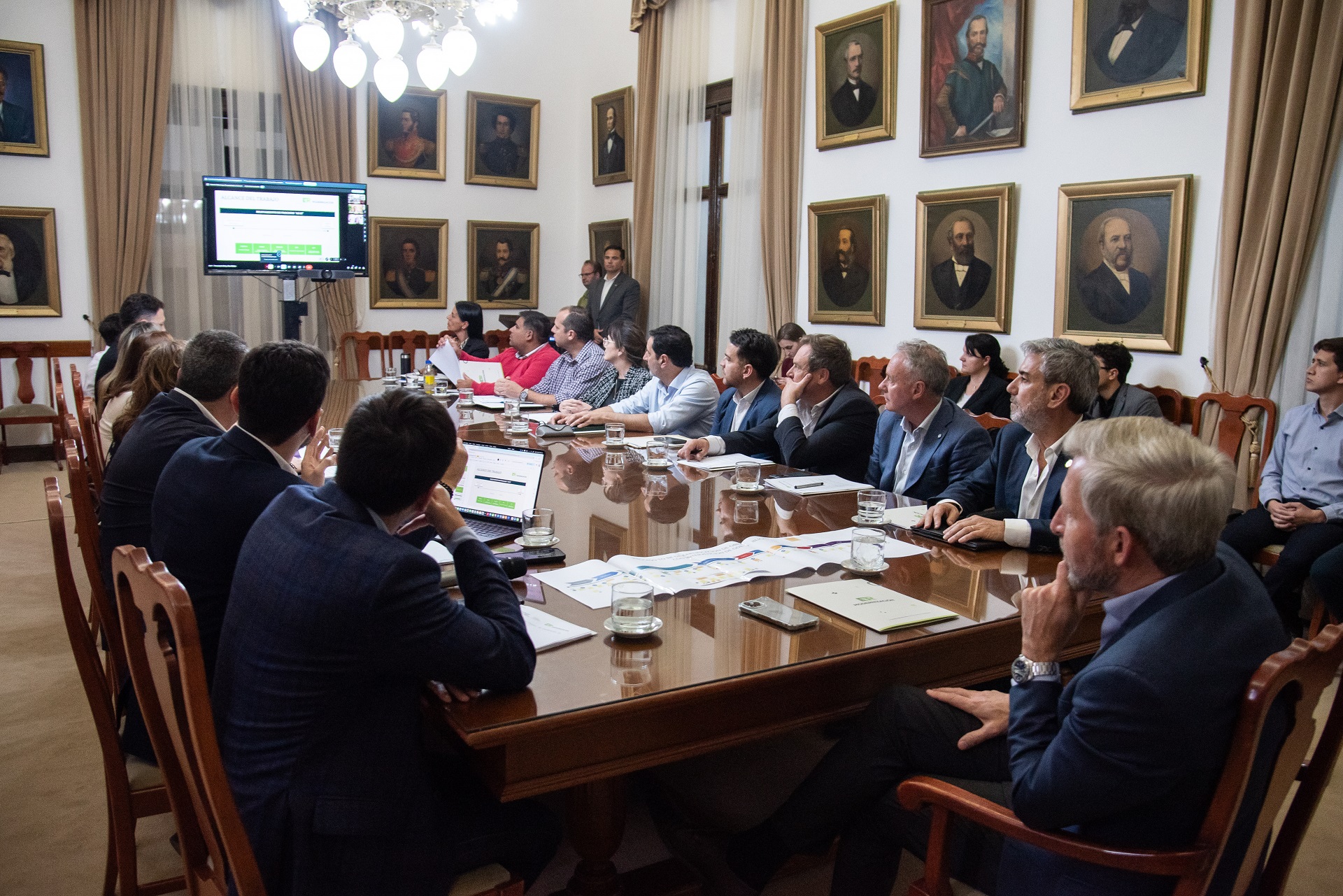 El gobierno trabaja en la digitalización del sistema de obra pública