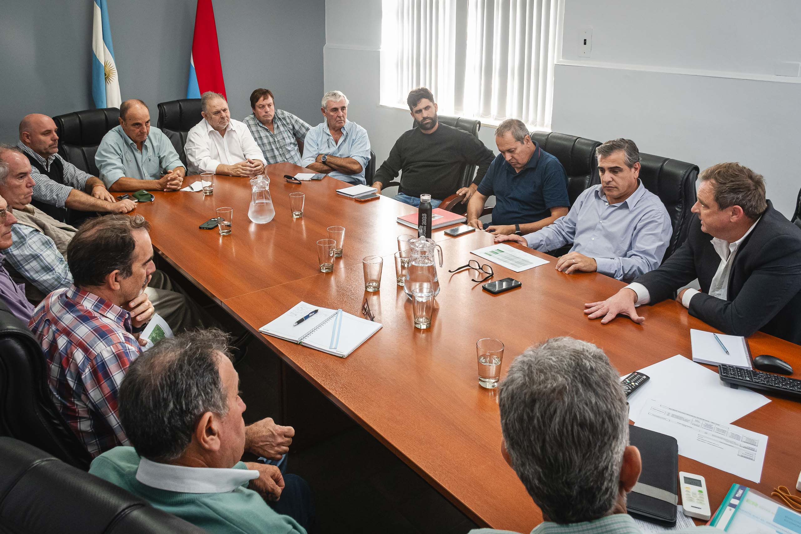 FARER llevó a Vialidad Provincial la preocupación por el estado de los caminos