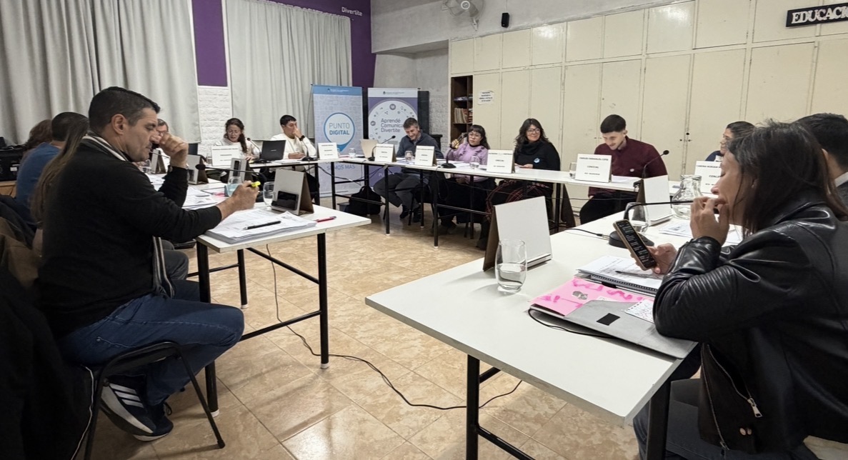 El HCD aprobó la nómina de becarios