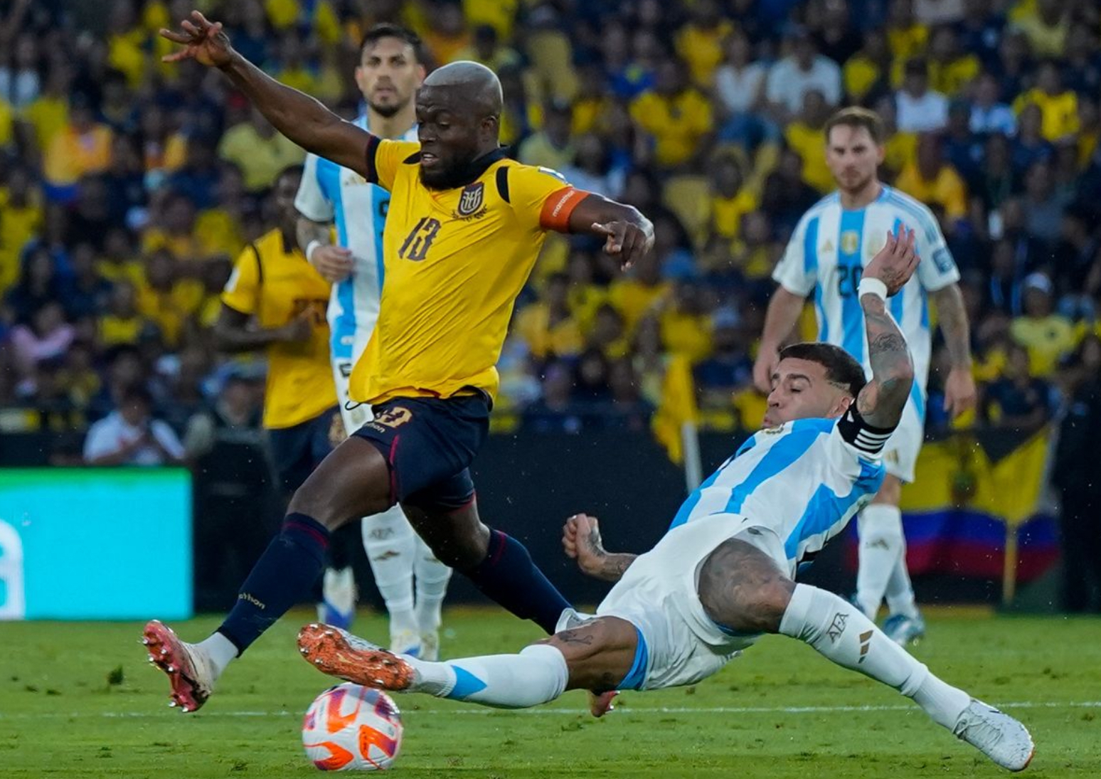 Argentina cerró las eliminatorias con una derrota en Ecuador 