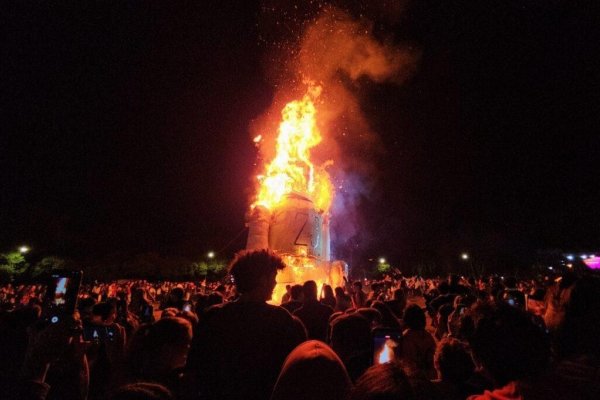 Familias denuncian exclusión y destrato en una fiesta estudiantil