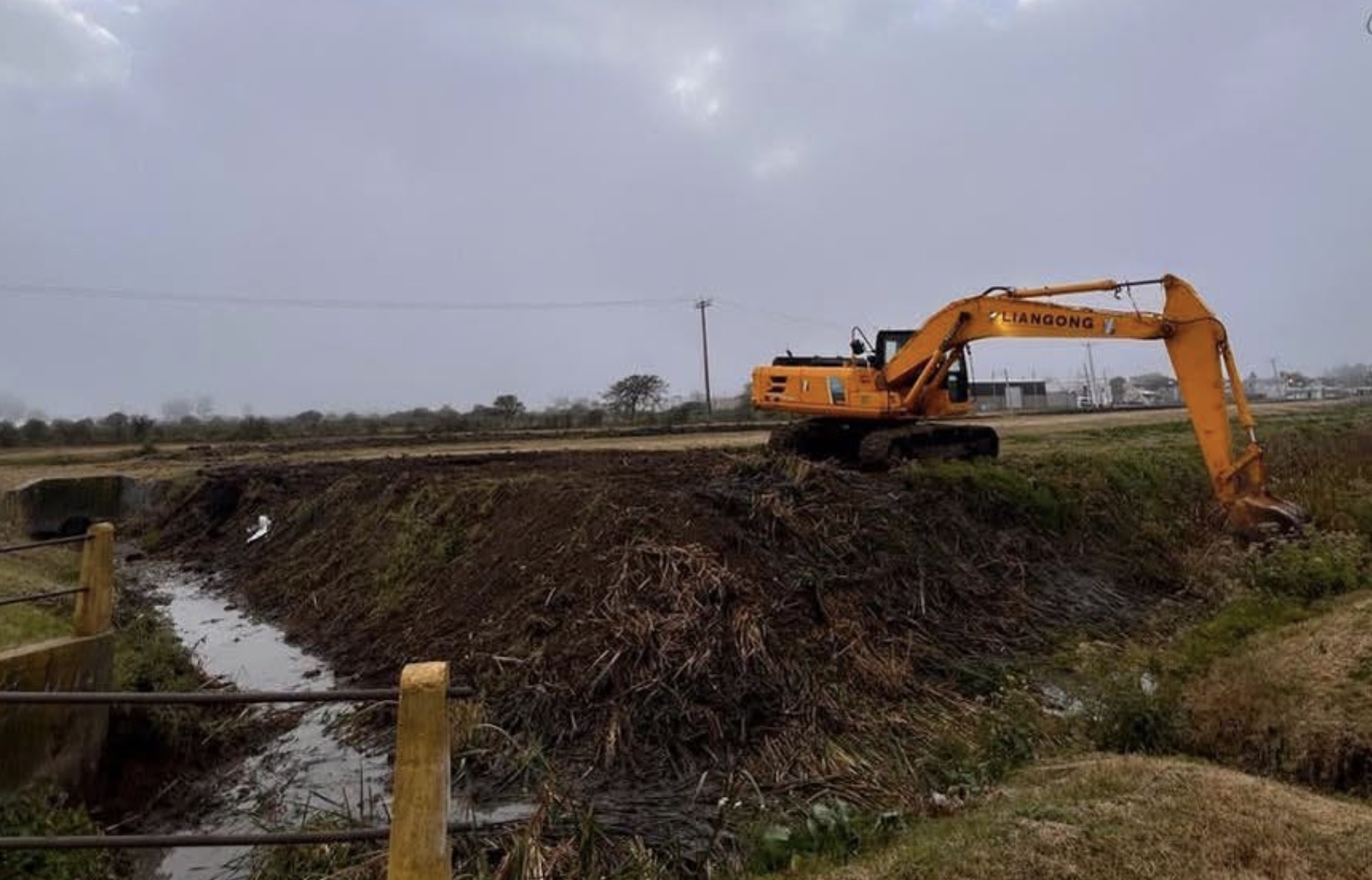 El Municipio intensifica la limpieza de canales y desagües