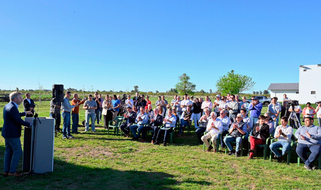 Frigerio anunció un paquete de medidas para el sector arrocero entrerriano