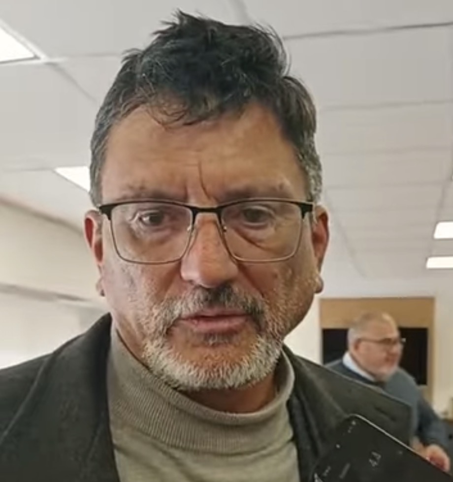 El oficialismo dio dictamen al proyecto de reforma previsional y busca aprobarlo