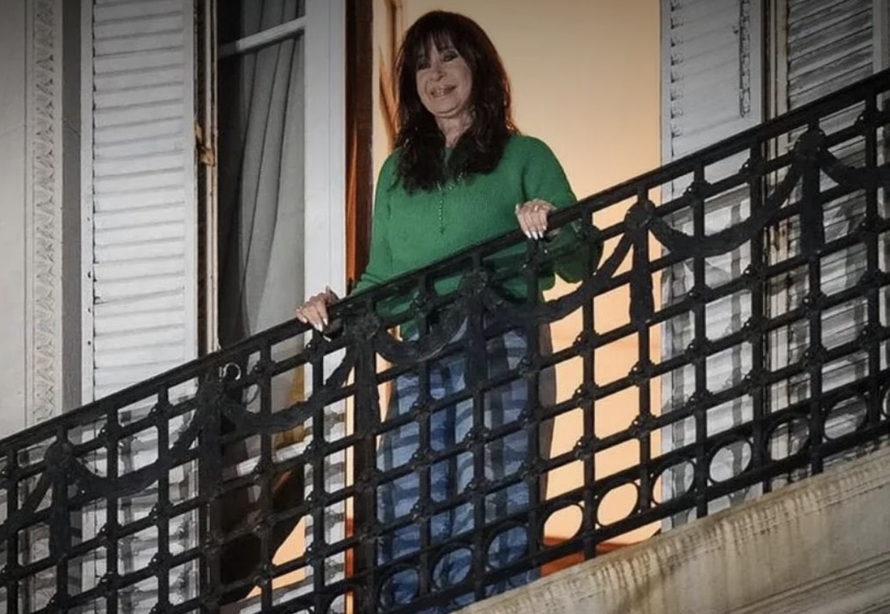 Causa Vialidad: embargaron bienes de Cristina Kirchner