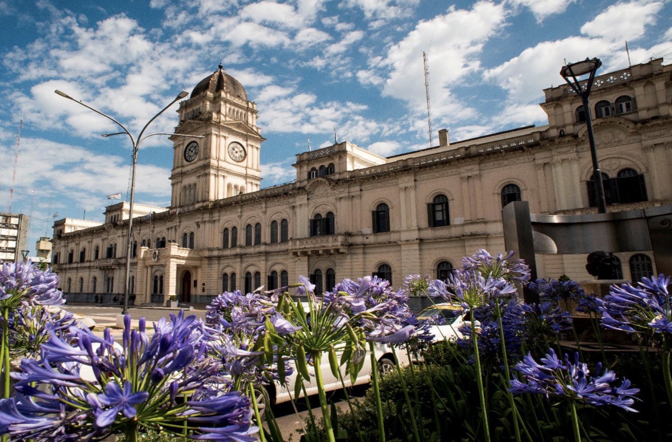 Asueto y receso administrativo en la Administración Pública entrerriana 