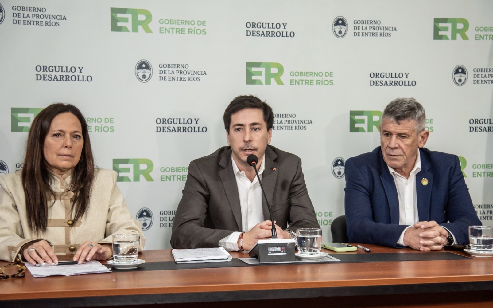Disponen de beneficios para el sector turístico