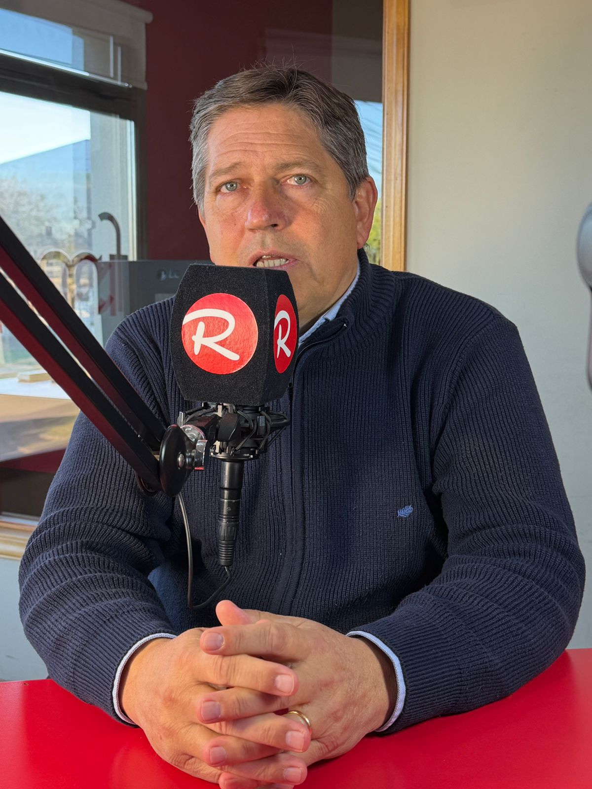 Besel celebró los anuncios para las rutas 39 y 20