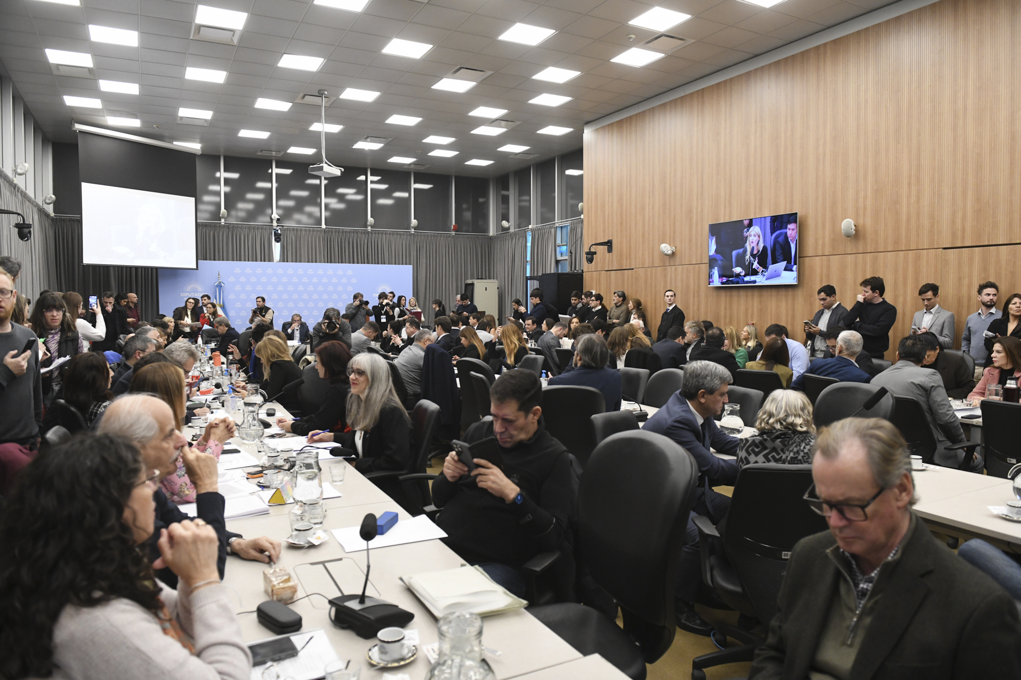 El oficialismo logró dictamen en Diputados para el Súper RIGI 