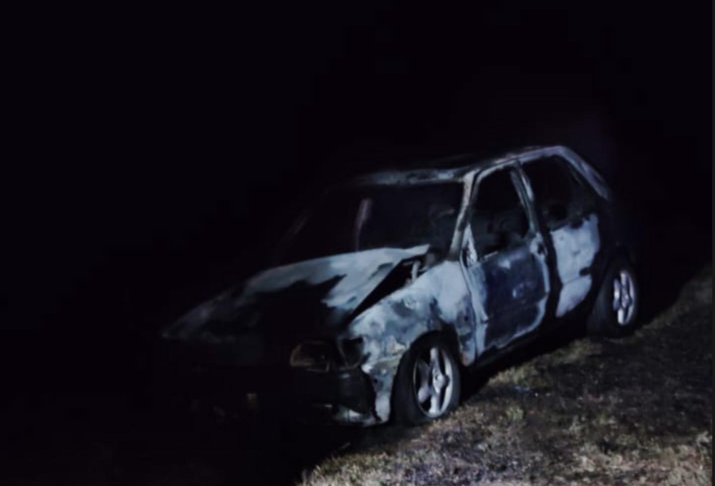Incendio de un vehículo en Ruta Provincial N° 39 no dejó heridos