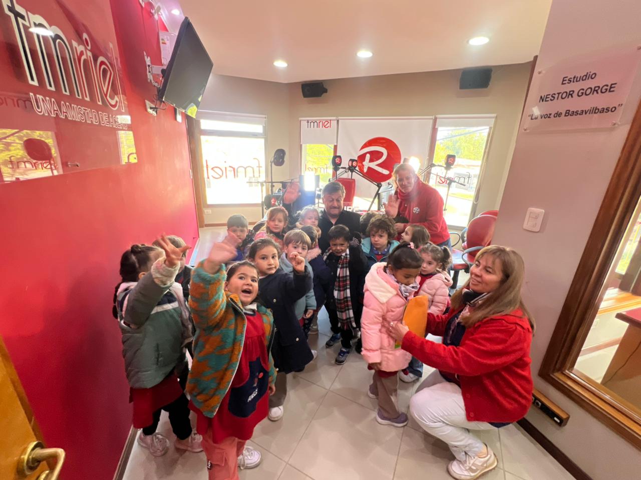 Niños de la UENI N°12 “Evita” celebran el Mes de la Educación Inicial