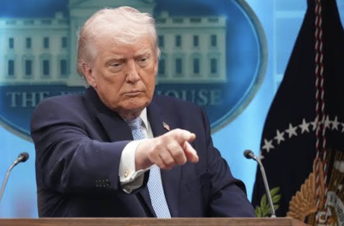 Trump anunció un alto el fuego con Irán que abre el estrecho de Ormuz