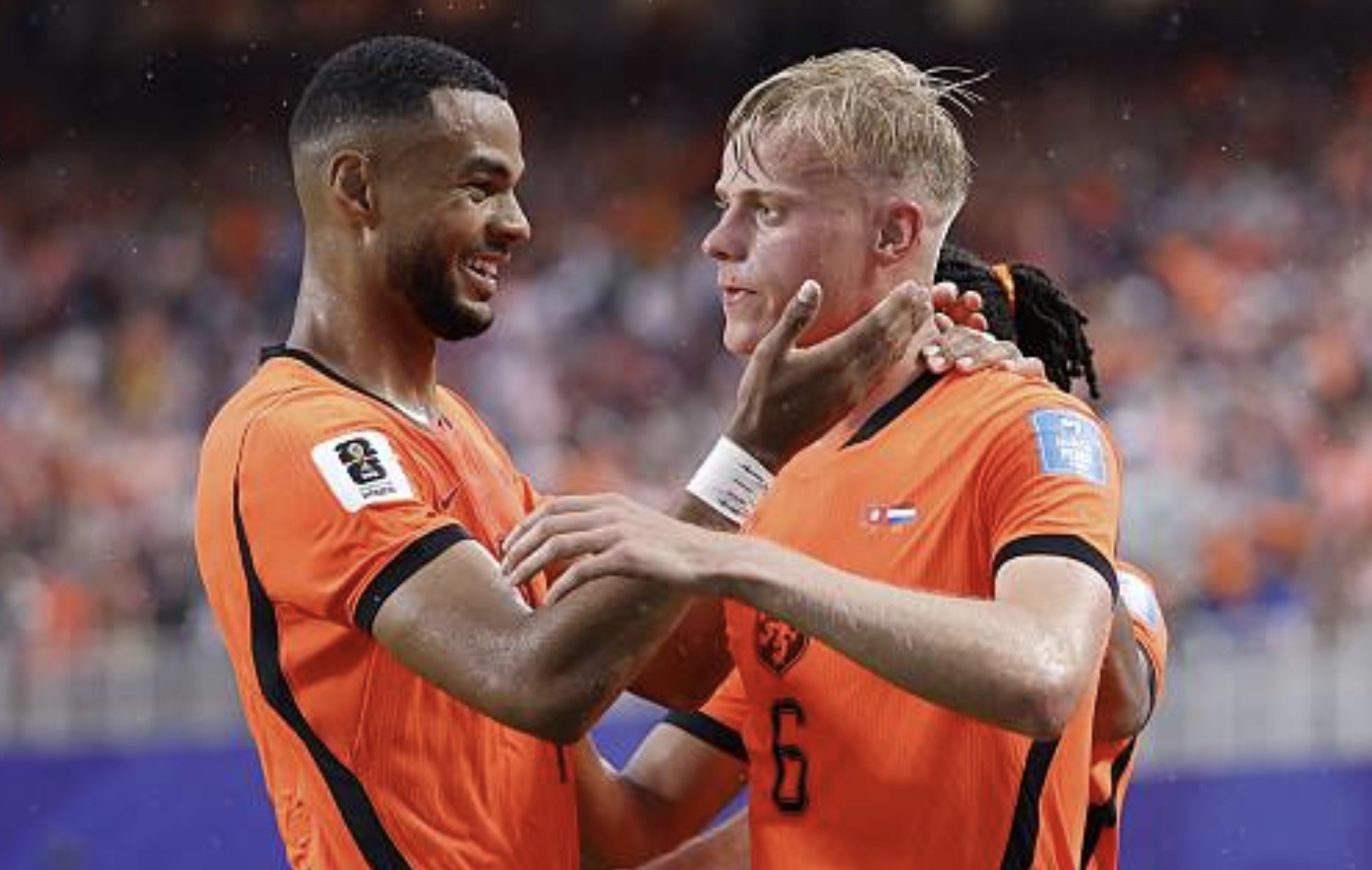 Países Bajos impuso su juego y venció 3-1 a Túnez