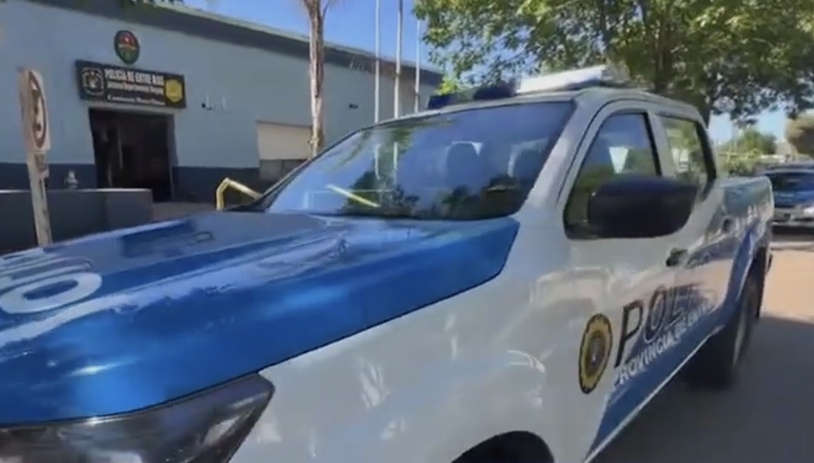 Entregaron un nuevo móvil policial a la Comisaría de Basavilbaso 