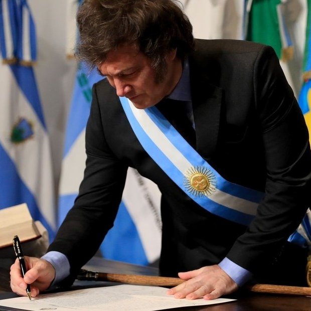 Milei reordenó la estructura del Gobierno