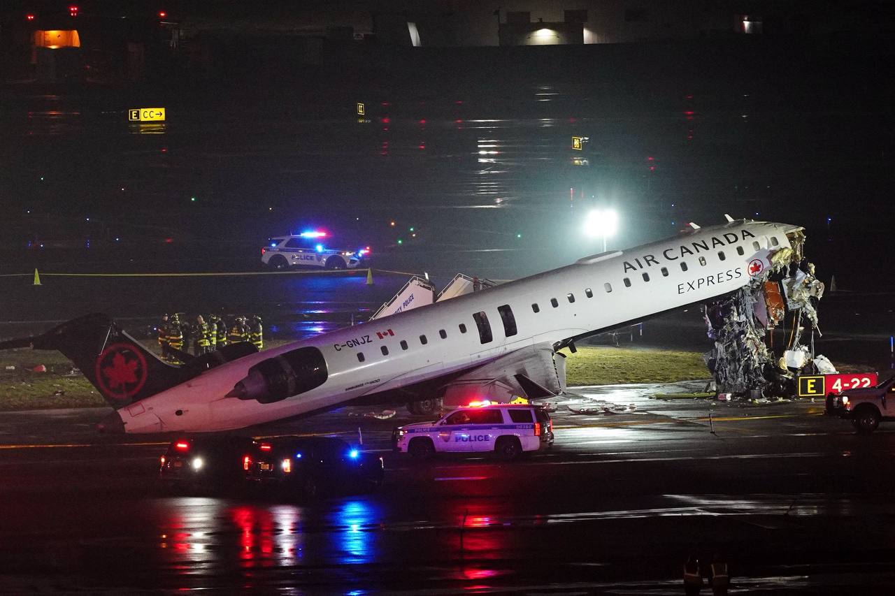 Impactante siniestro en pista de aeropuerto de Nueva York