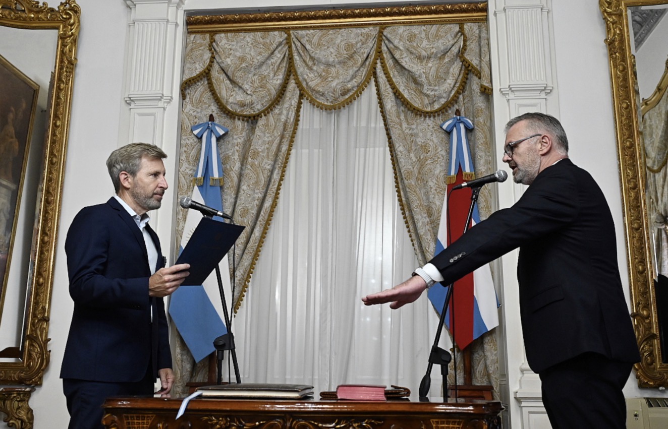 Hernán Daniel Jacob asumió como Ministro