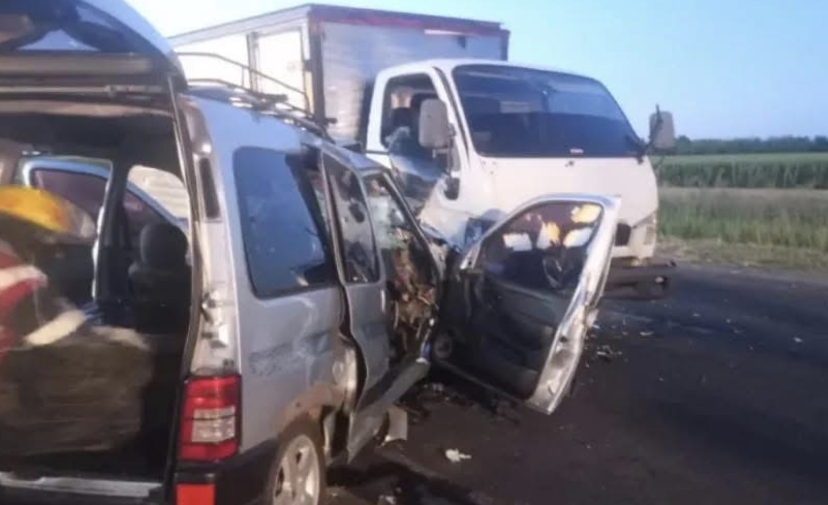 Siniestro vial en Ruta 20: cuatro personas fueron derivadas a centros de salud