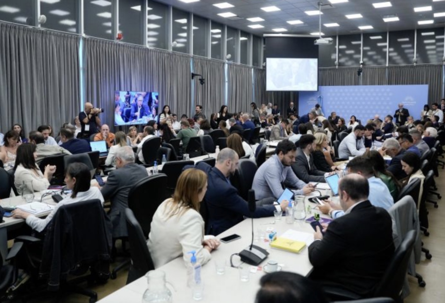Inocencia Fiscal logró dictamen cuenta con Dictámenes de comisiones