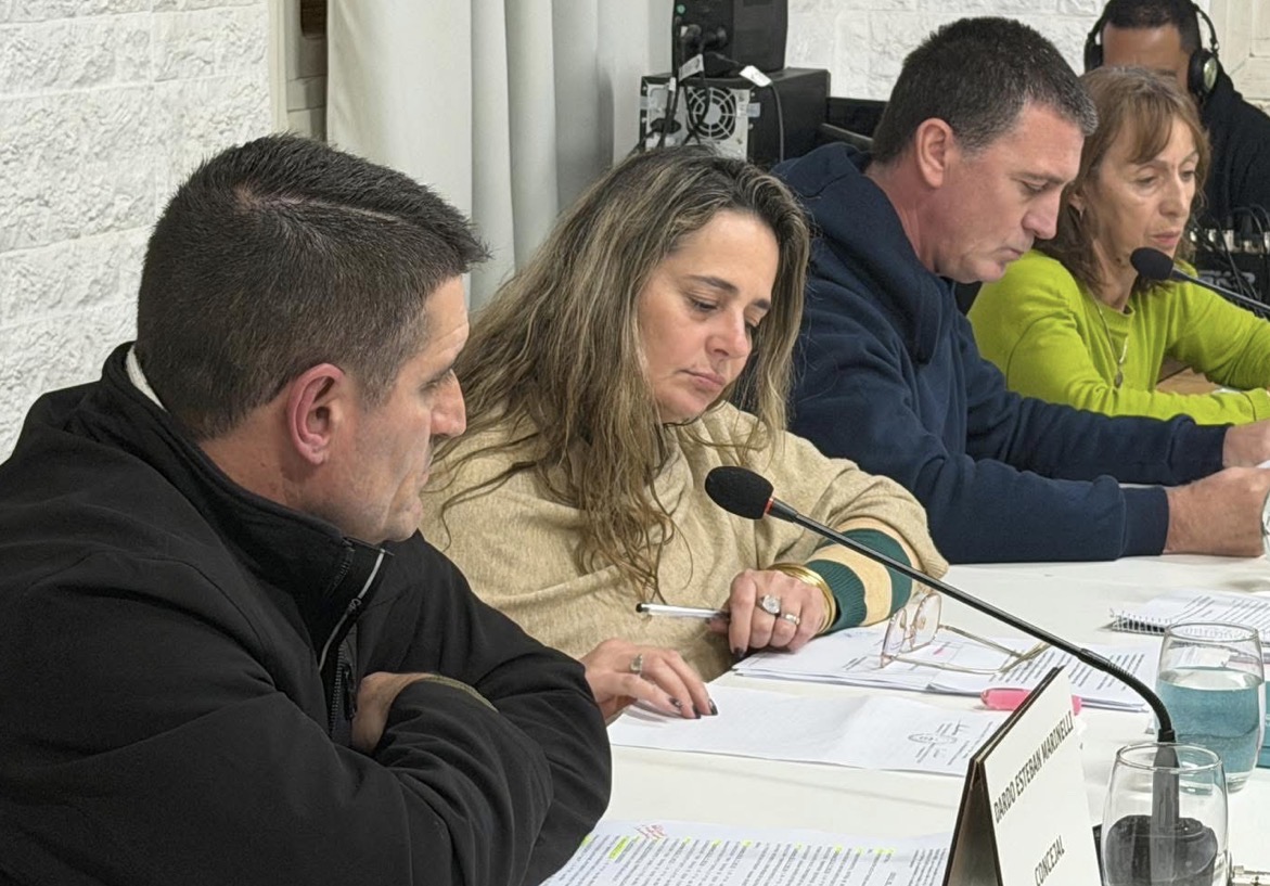 Concejales impulsan reforzar controles ante llamadas telefónicas fraudulentas
