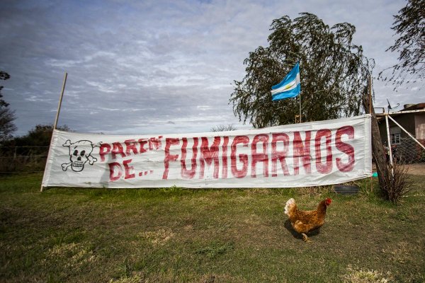Cuestionan el modelo de uso de agroquímicos 