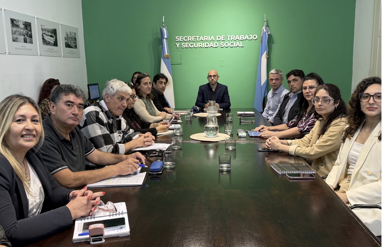 El Gobierno pagará por decreto un 3,5% de aumento a los docentes
