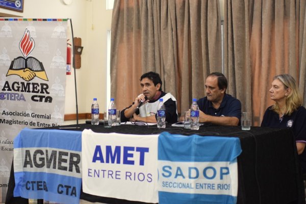 Gremios docentes advierten que el conflicto puede profundizarse